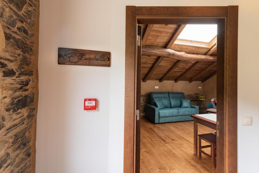 Apartamentos Rurales Casa Llongo Coana Exterior photo